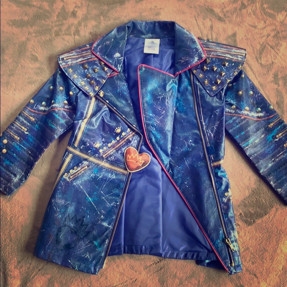 Descendants Evie’s jacket